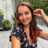 Sitter Profile Image: Sarah C.