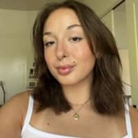 Sitter Profile Image: Lauren F.