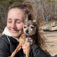 Sitter Profile Image: Brookelynn r.