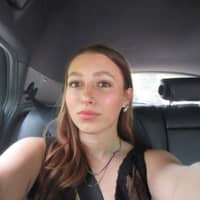 Sitter Profile Image: julia k.