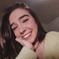 Sitterprofilbild: Júlia L.