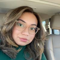 Sitter Profile Image: Lizbeth D.