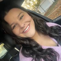 Sitter Profile Image: Taylor E.