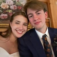 Sitter Profile Image: Khloe & Ethan B.