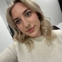 Sitter Profile Image: Dora O.