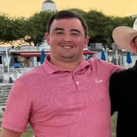 Sitter Profile Image: Ryan R.