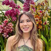 Sitter Profile Image: Anna L.