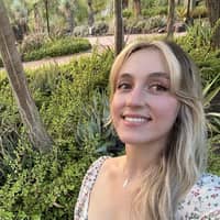 Sitter Profile Image: Alexus R.