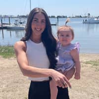 Sitter Profile Image: Stephanie S.