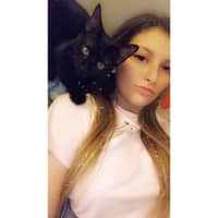 Sitter Profile Image: Danielle S.