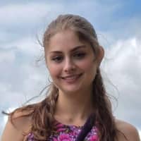 Sitter Profile Image: Victoria R.