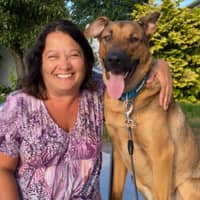 Sitter Profile Image: Lisa F.