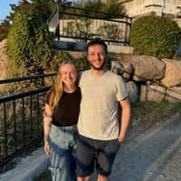 Sitter Profile Image: Hannah R.