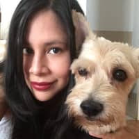 Sitter Profile Image: Evelyn R.