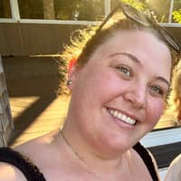 Sitter Profile Image: Deanna C.