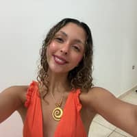 Sitter Profile Image: Paula C.