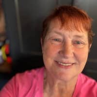 Sitter Profile Image: Debra Y.