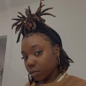 Sitter Profile Image: Malayla J.