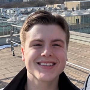 Sitter Profile Image: Matthew H.