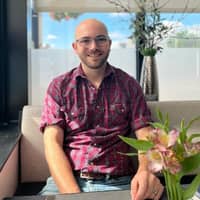 Sitter Profile Image: Sean R.