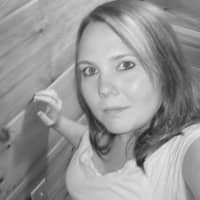 Sitter Profile Image: amanda l.