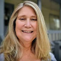 Sitter Profile Image: Cheryl L.