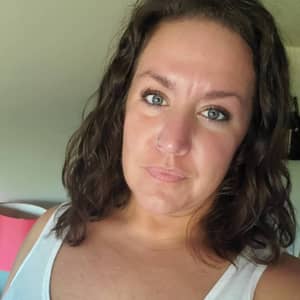 Sitter Profile Image: Shannon B.