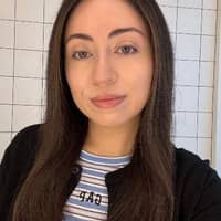 Sitter Profile Image: Abigail D.