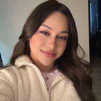 Sitter Profile Image: Arleene A.