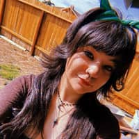 Sitter Profile Image: Myra R.