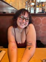 Sitter Profile Image: Zoe S.