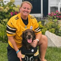 Sitter Profile Image: Jaclyn & Ashleigh R.