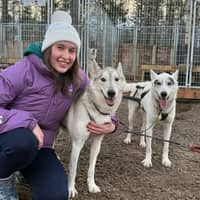 Sitter Profile Image: Sarah T.