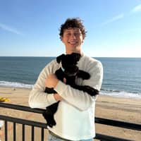 Sitter Profile Image: Drew E.