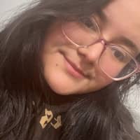 Sitter Profile Image: Alexis A.