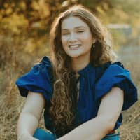 Sitter Profile Image: Hope L.