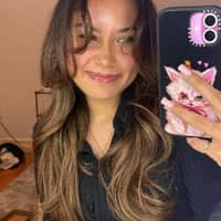 Sitter Profile Image: Mia B.