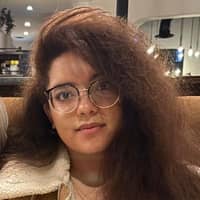 Sitter Profile Image: Ava M.