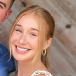 Sitter Profile Image: Carly E.