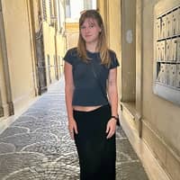 Sitter Profile Image: Zoe P.