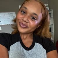 Sitter Profile Image: Ariana E.