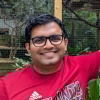 Sitter Profile Image: Vivian & Clare D.