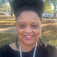 Sitter Profile Image: Shanna S.