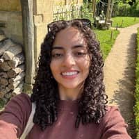 Sitter Profile Image: Maya M.