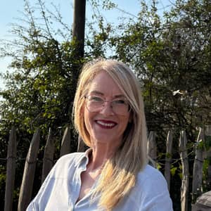 Sitter Profile Image: Melanie N.