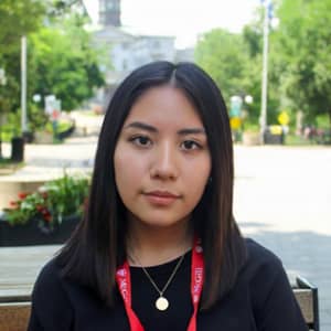 Sitter Profile Image: Ingrid Mayte C.