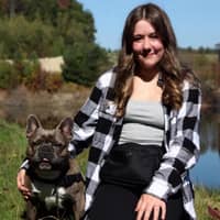 Sitter Profile Image: charlotte n.