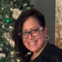 Sitter Profile Image: Flor O.