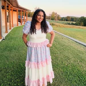 Sitter Profile Image: Mia K.