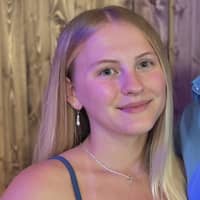 Sitter Profile Image: Danielle R.